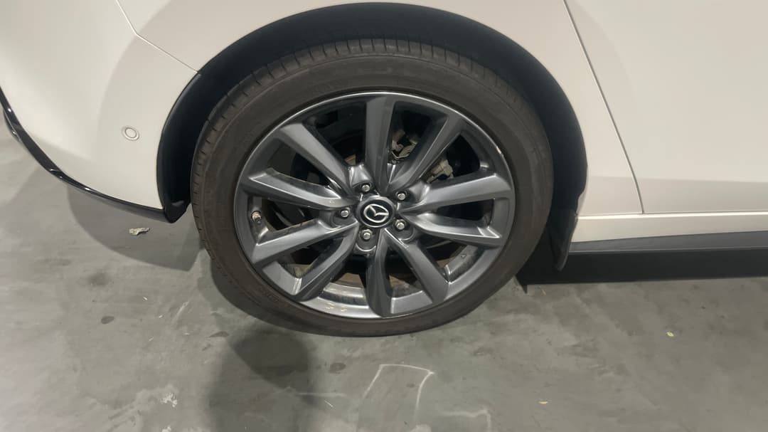 2021 Mazda Mazda3 G20 Touring, Automatic, 61683 km, Right Rear Wheel