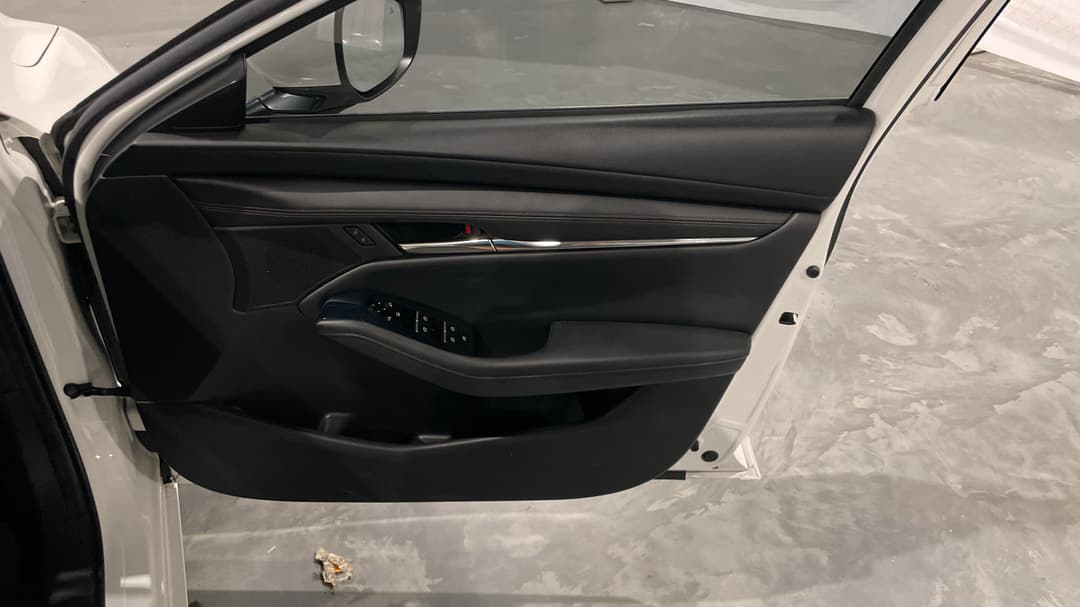 2021 Mazda Mazda3 G20 Touring, Automatic, 61683 km, Speaker View