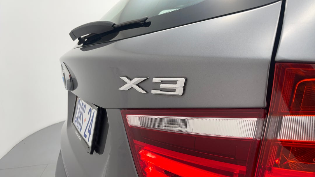 Badge (Boot Right Side)