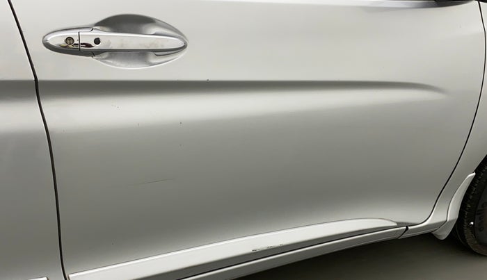 2016 Honda City 1.5L I-VTEC VX CVT, CNG, Automatic, 92,780 km, Driver-side door - Minor scratches