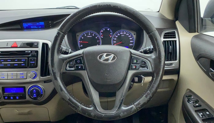 2013 Hyundai i20 SPORTZ 1.2, Petrol, Manual, 77,170 km, Steering Wheel Close Up