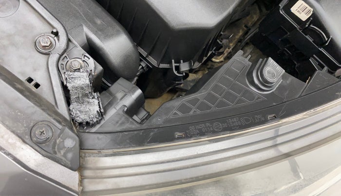 2013 Hyundai i20 SPORTZ 1.2, Petrol, Manual, 77,170 km, Left headlight - Clamp has minor damage