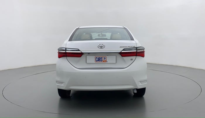 2017 Toyota Corolla Altis G, Petrol, Manual, 19,314 km, Back/Rear