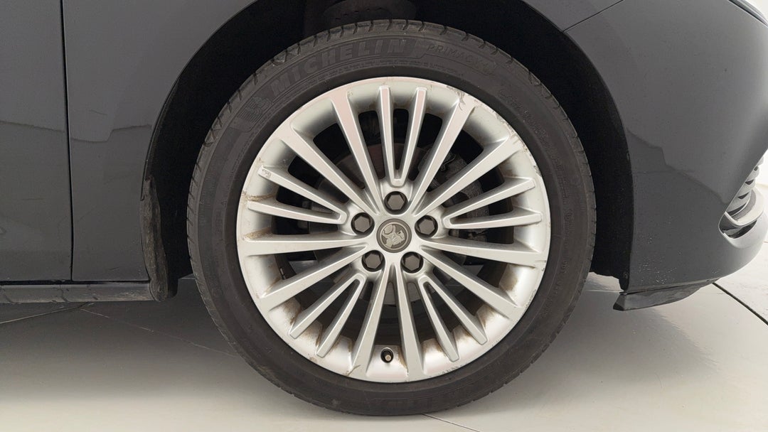 2017 Holden Astra R, Automatic, 95298 km, Right Front Wheel