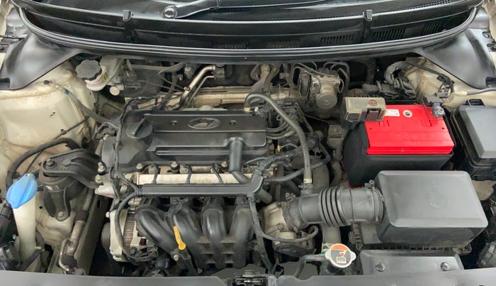 2016 Hyundai Elite i20 ASTA 1.2 (O), Petrol, Manual, 28,533 km, Engine Bonet View
