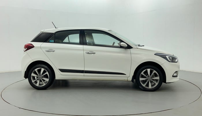 2016 Hyundai Elite i20 ASTA 1.2 (O), Petrol, Manual, 28,533 km, Right Side View