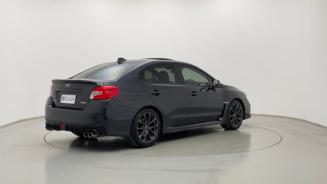 Right Back Diagonal (45- Degree) View