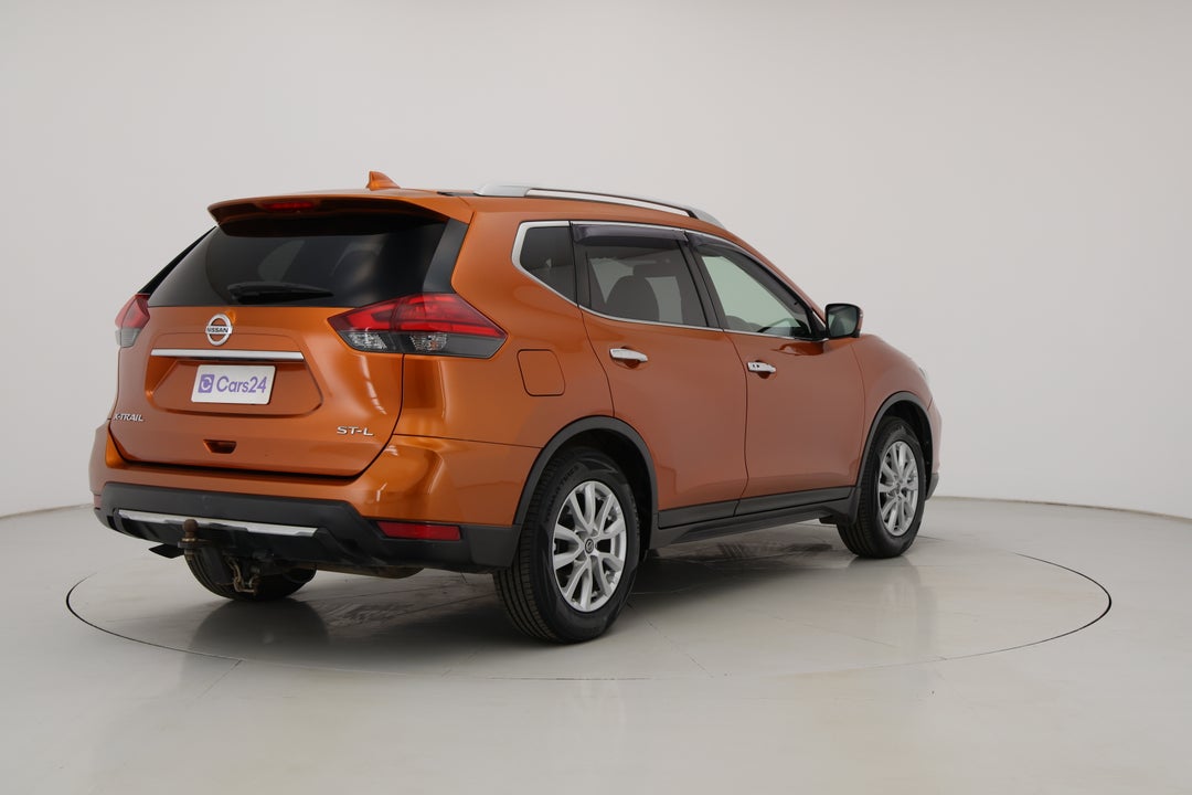 2017 Nissan X-trail St-l 7 Seat (FWD), Automatic, 134704 km, Right Back Diagonal (45- Degree) View