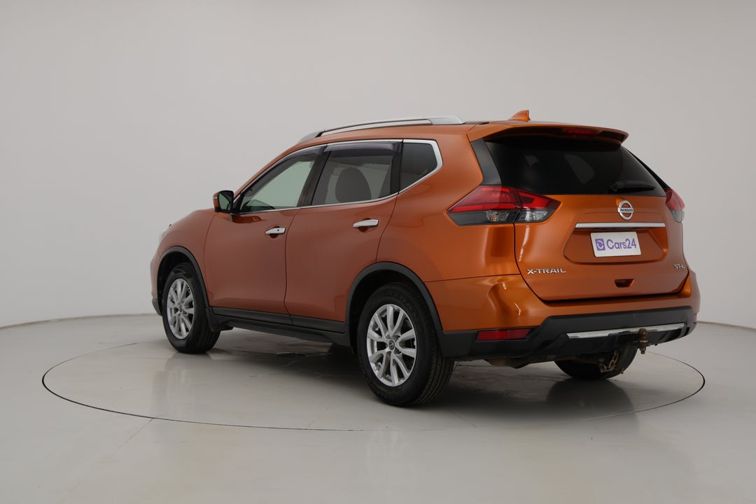 2017 Nissan X-trail St-l 7 Seat (FWD), Automatic, 134704 km, Left Back Diagonal (45- Degree) View