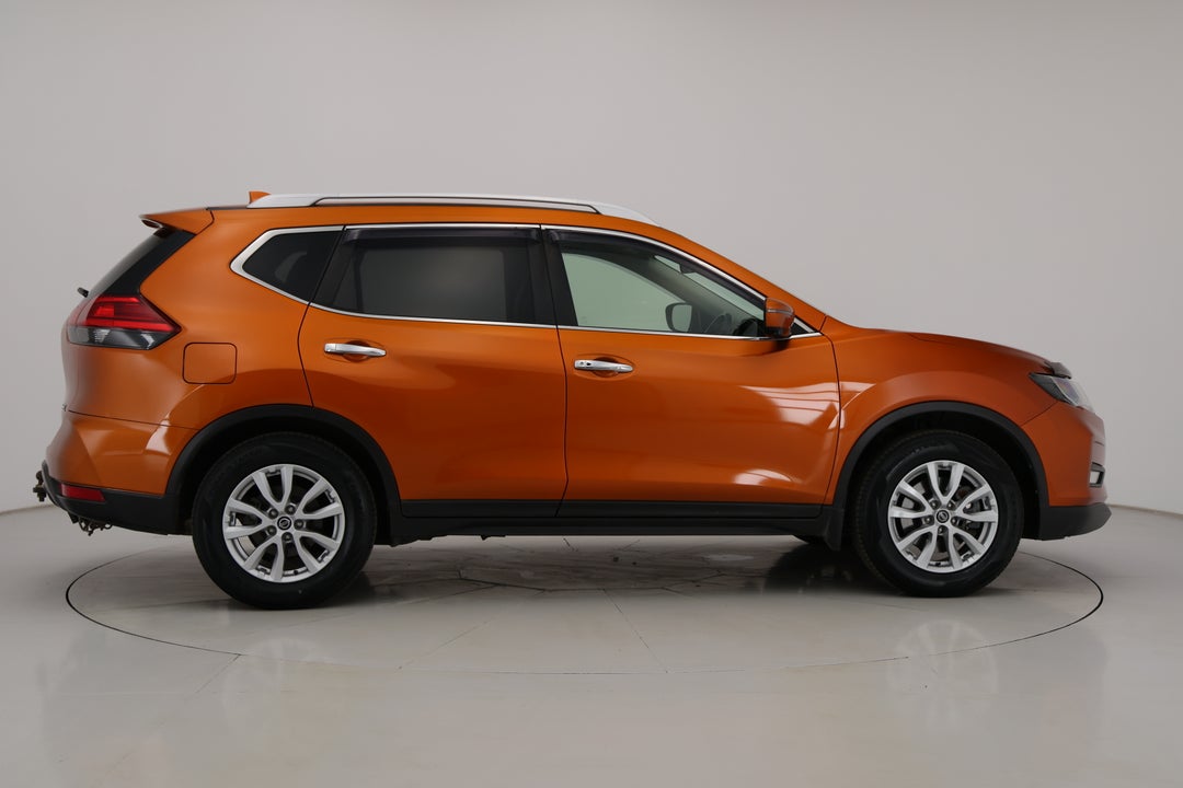 2017 Nissan X-trail St-l 7 Seat (FWD), Automatic, 134704 km, Right Side View