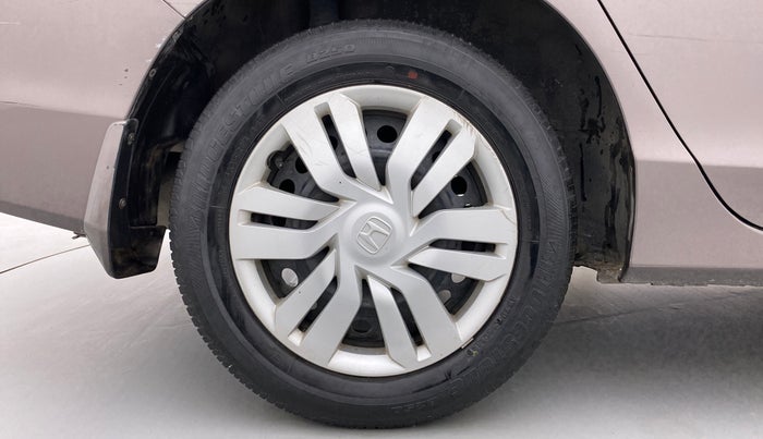 2014 Honda City SV CVT PETROL, Petrol, Automatic, 70,000 km, Right Rear Wheel