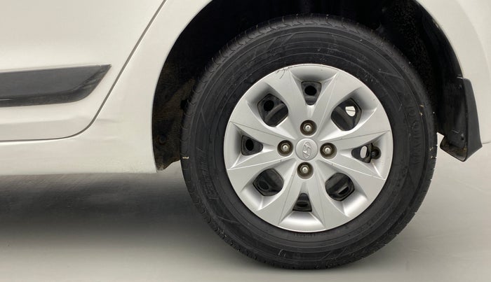 2016 Hyundai Elite i20 SPORTZ 1.2, Petrol, Manual, 38,811 km, Left Rear Wheel