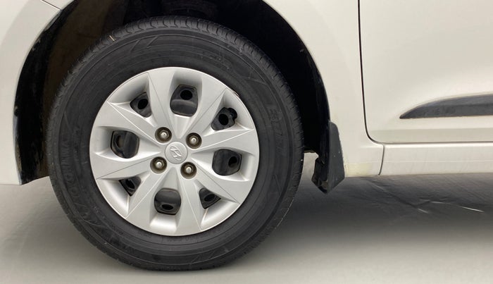 2016 Hyundai Elite i20 SPORTZ 1.2, Petrol, Manual, 38,811 km, Left Front Wheel