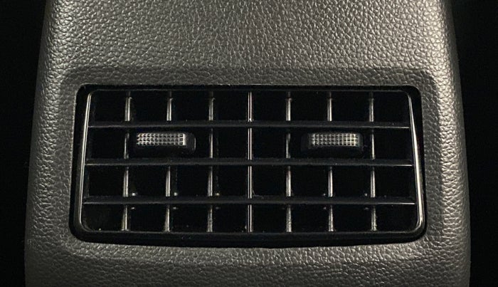 2016 Hyundai Elite i20 SPORTZ 1.2, Petrol, Manual, 38,811 km, Rear AC Vents
