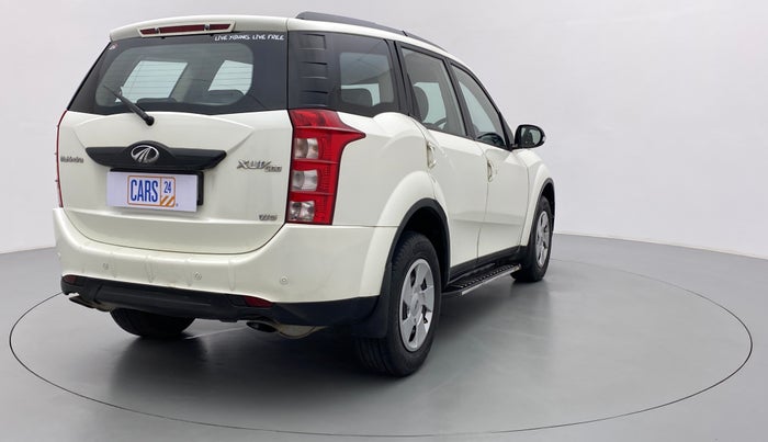 2016 Mahindra XUV500 W6 4X2, Diesel, Manual, 77,738 km, Right Back Diagonal