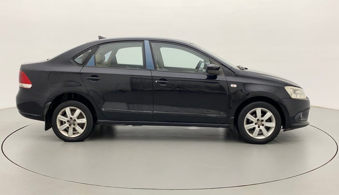 2011 Volkswagen Vento HIGHLINE PETROL AT, Petrol, Automatic, 67,403 km, Right Side View