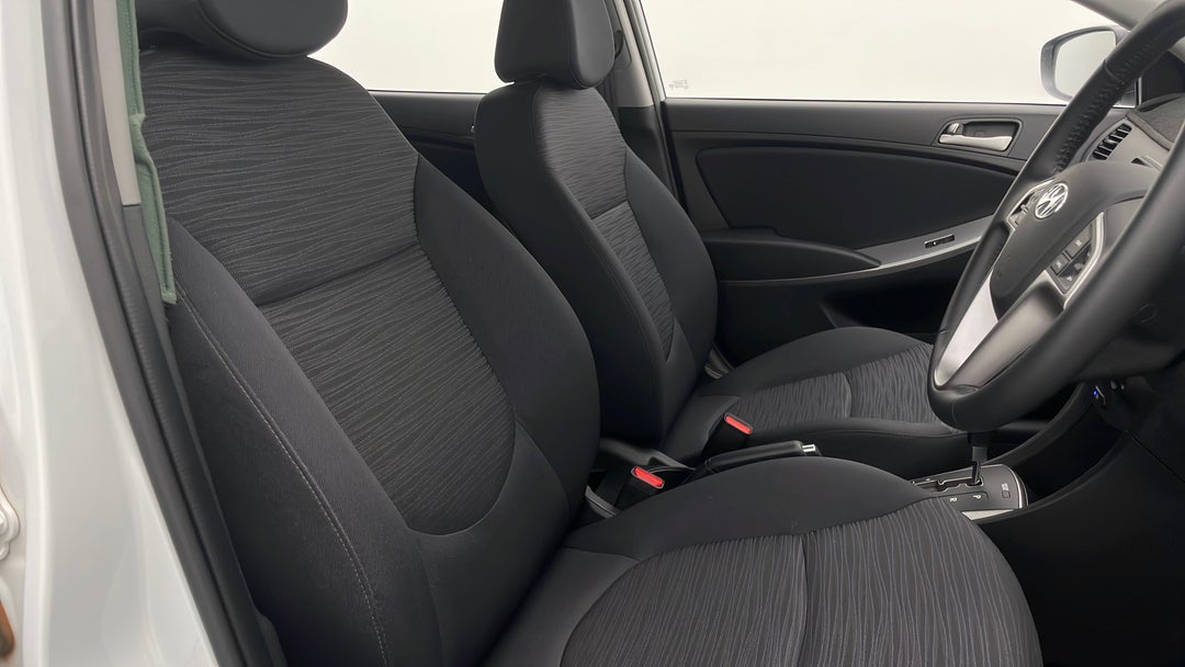 2017 Hyundai Accent Sport, Automatic, 3299 km, Right Side Front Door Cabin View