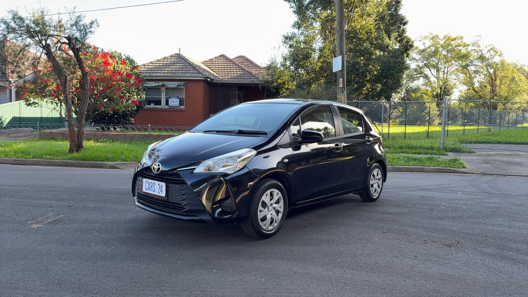 Left Front Diagonal (45- Degree) View