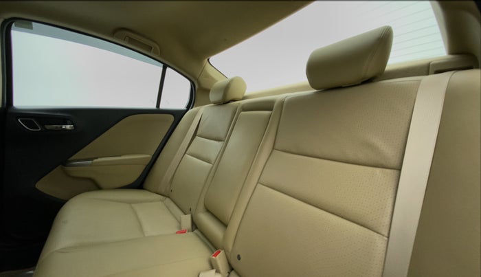 2017 Honda City ZX CVT, Petrol, Automatic, 27,740 km, Right Side Rear Door Cabin