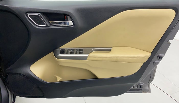 2017 Honda City ZX CVT, Petrol, Automatic, 27,740 km, Driver Side Door Panels Control