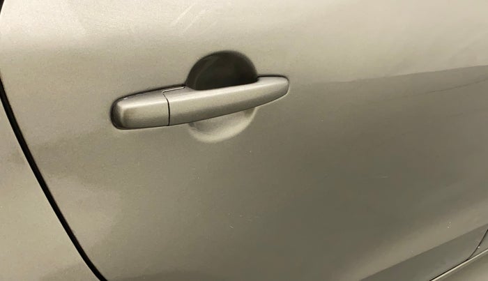 2021 Maruti Baleno DELTA PETROL 1.2, Petrol, Manual, 33,717 km, Right rear door - Minor scratches