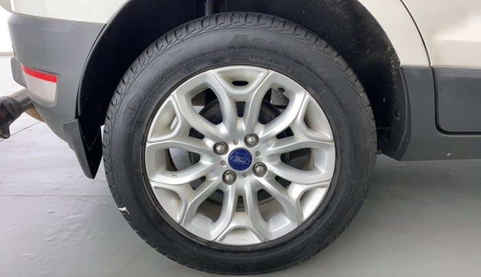 2017 Ford Ecosport 1.5 TITANIUM TI VCT AT, Petrol, Automatic, 40,336 km, Right Rear Wheel