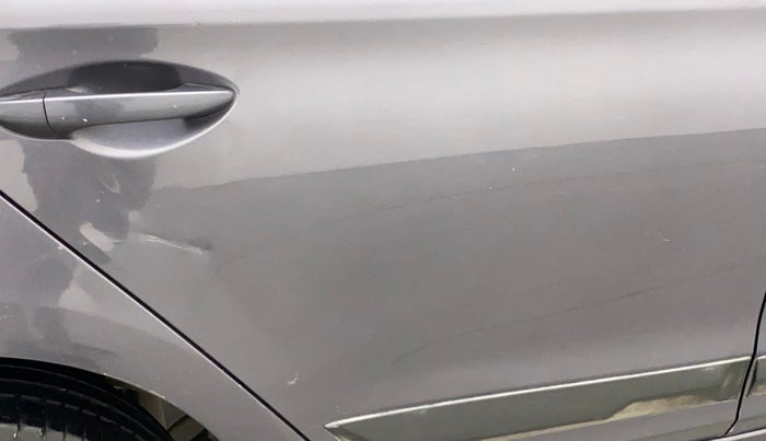 2015 Hyundai Elite i20 SPORTZ 1.2, Petrol, Manual, 70,263 km, Right rear door - Minor scratches