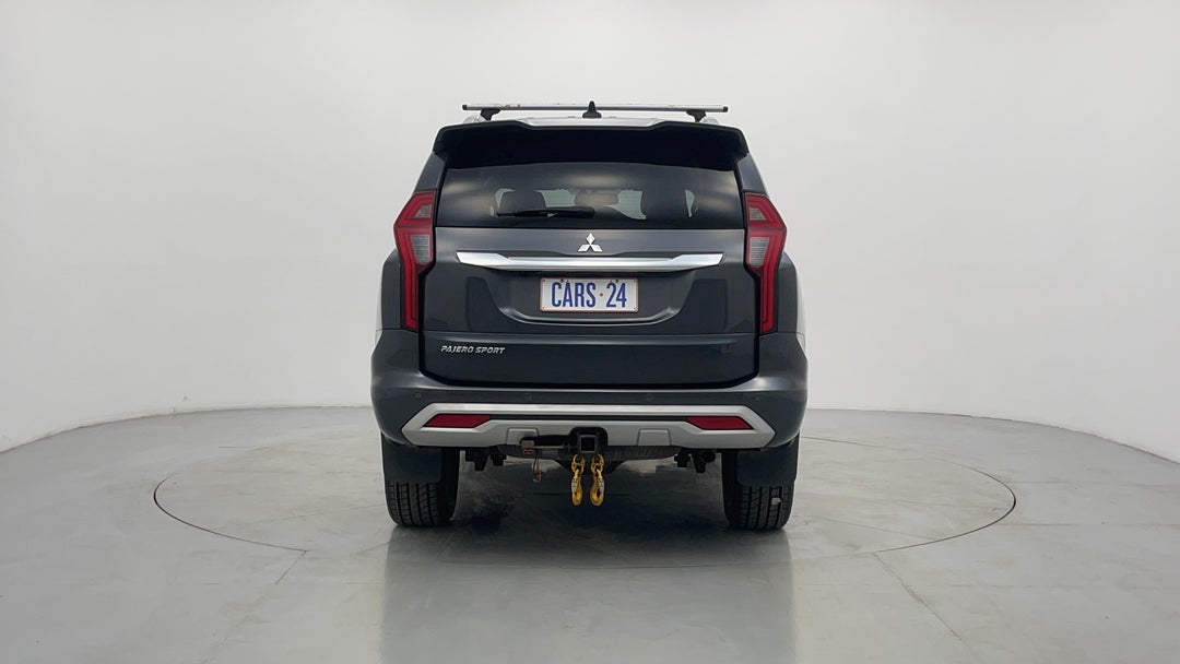 2020 Mitsubishi Pajero Sport Exceed (4x4) 7 Seat, Automatic, 76025 km, Back/Rear View