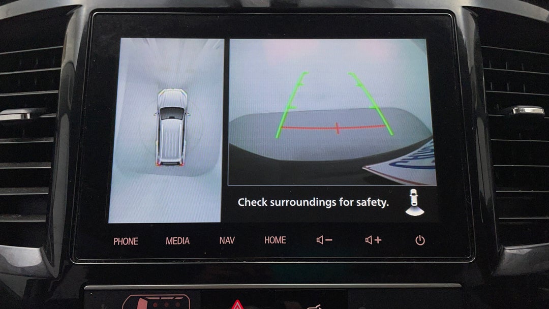 2020 Mitsubishi Pajero Sport Exceed (4x4) 7 Seat, Automatic, 76025 km, Parking Camera