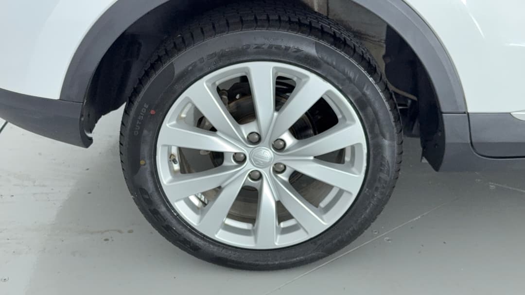 2021 MG ZS Excite, Automatic, 64224 km, Right Rear Wheel