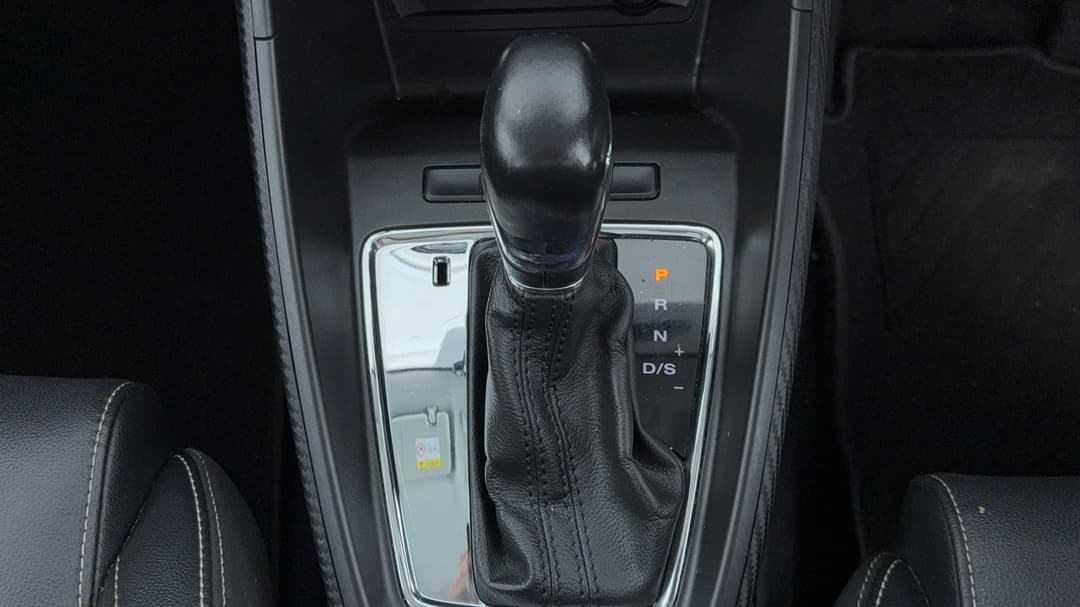 2021 MG ZS Excite, Automatic, 64224 km, Gear Lever 