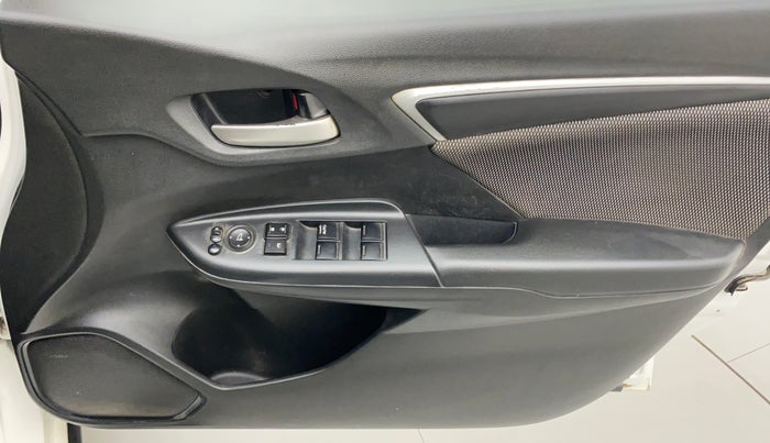 2017 Honda WR-V 1.2L I-VTEC VX MT, Petrol, Manual, 85,482 km, Driver Side Door Panels Control