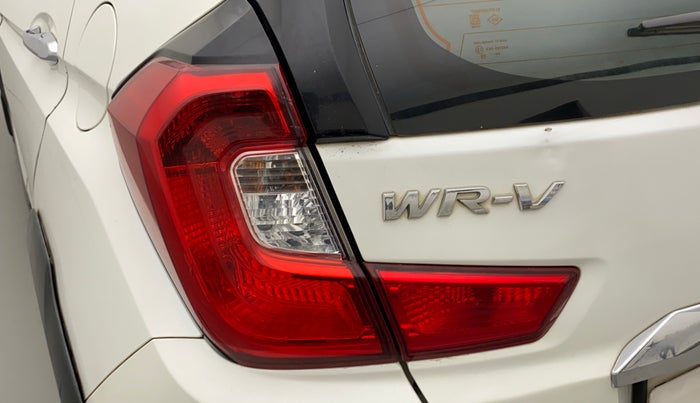 2017 Honda WR-V 1.2L I-VTEC VX MT, Petrol, Manual, 85,482 km, Left tail light - Minor damage