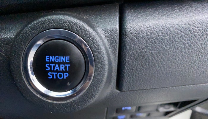 2019 Toyota Fortuner 2.8 4x2 MT, Diesel, Manual, 69,292 km, Keyless Start/ Stop Button