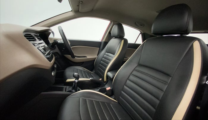 2015 Hyundai Elite i20 SPORTZ 1.2, Petrol, Manual, 70,952 km, Right Side Front Door Cabin