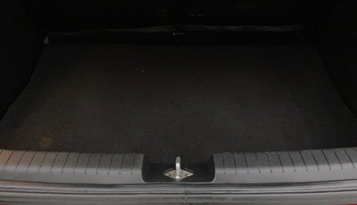 2015 Hyundai Elite i20 SPORTZ 1.2, Petrol, Manual, 70,952 km, Boot Inside