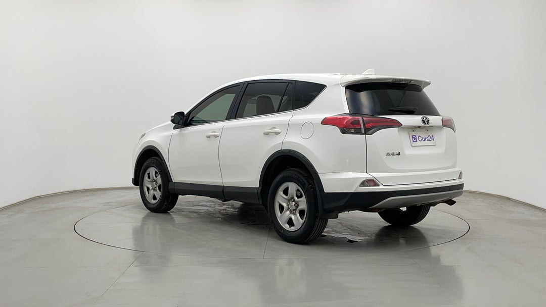 Left Back Diagonal (45- Degree) View