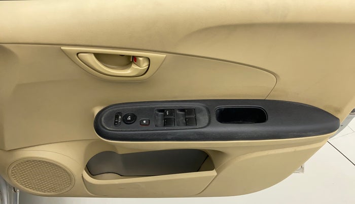 2014 Honda Brio 1.2 S MT I VTEC, Petrol, Manual, 10,738 km, Driver Side Door Panels Control