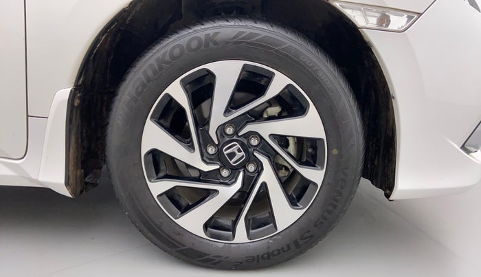 2019 Honda Civic VX CVT i-VTEC, Petrol, Automatic, 10,670 km, Right Front Wheel