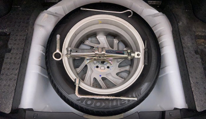 2019 Honda Civic VX CVT i-VTEC, Petrol, Automatic, 10,670 km, Spare Tyre