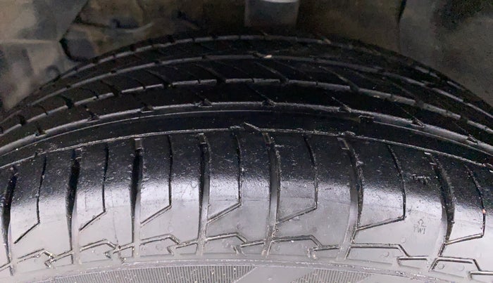 2020 Maruti S Cross ALPHA 1.5 SMART HYBRID, Petrol, Manual, 11,819 km, Left Front Tyre Tread