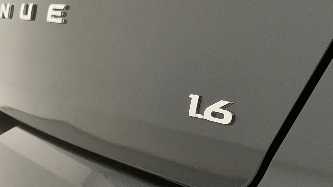 Badge (Boot Right Side)