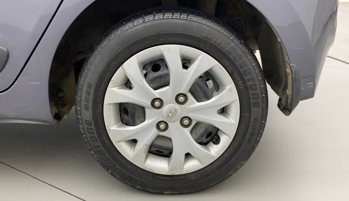 2015 Hyundai Grand i10 SPORTZ 1.2 KAPPA VTVT, Petrol, Manual, 88,309 km, Left Rear Wheel
