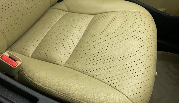 2015 Honda City 1.5L I-VTEC V MT, Petrol, Manual, 58,391 km, Front left seat (passenger seat) - Cover slightly torn