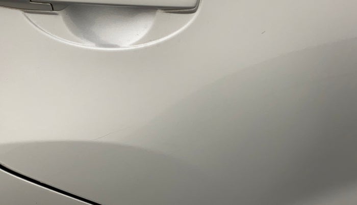 2015 Honda Brio S MT, Petrol, Manual, 67,801 km, Right rear door - Minor scratches