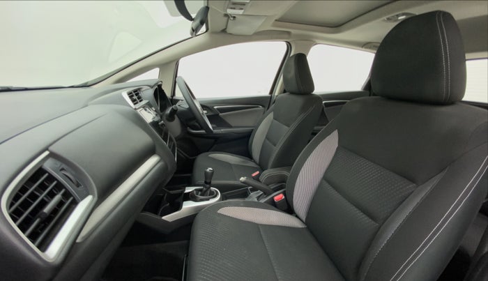2018 Honda WR-V 1.2 i-VTEC VX MT, Petrol, Manual, 23,491 km, Right Side Front Door Cabin