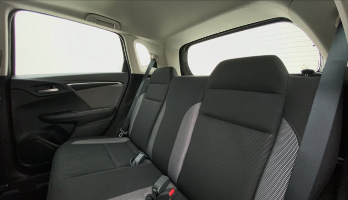 2018 Honda WR-V 1.2 i-VTEC VX MT, Petrol, Manual, 23,491 km, Right Side Rear Door Cabin