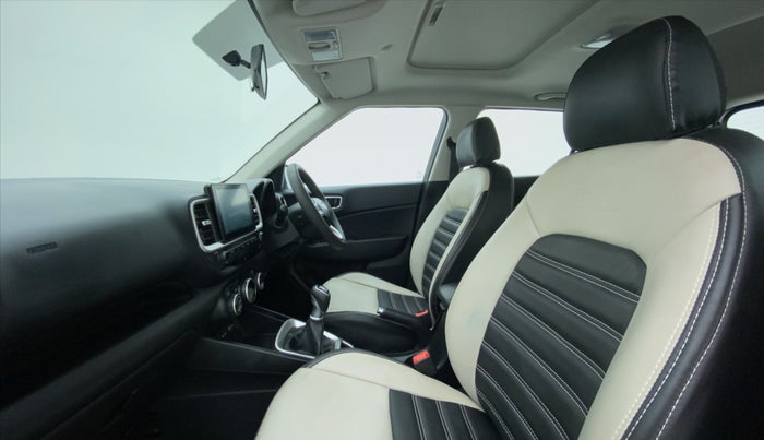 2022 Hyundai VENUE 1.0L Turbo GDI SX MT, Petrol, Manual, 13,710 km, Right Side Front Door Cabin