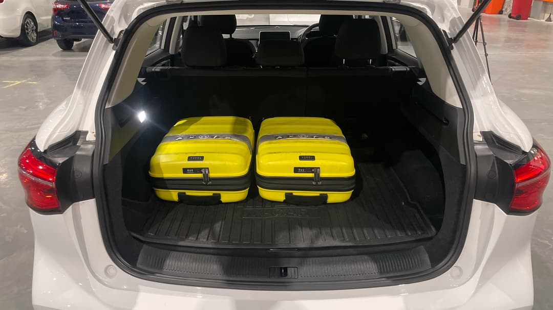 2022 MG HS Core, Automatic, 68670 km, Boot Inside View with Luggage