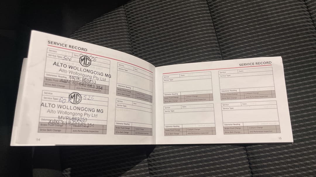 2022 MG HS Core, Automatic, 68670 km, Service History